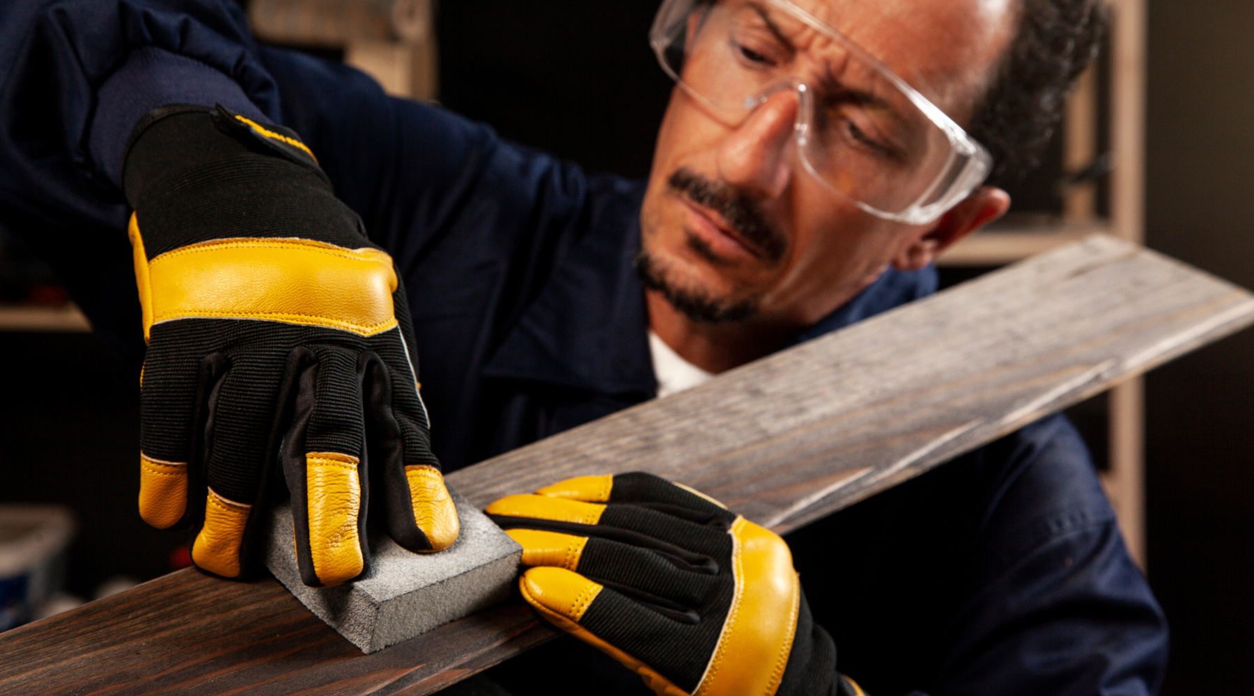 Safety gloves top