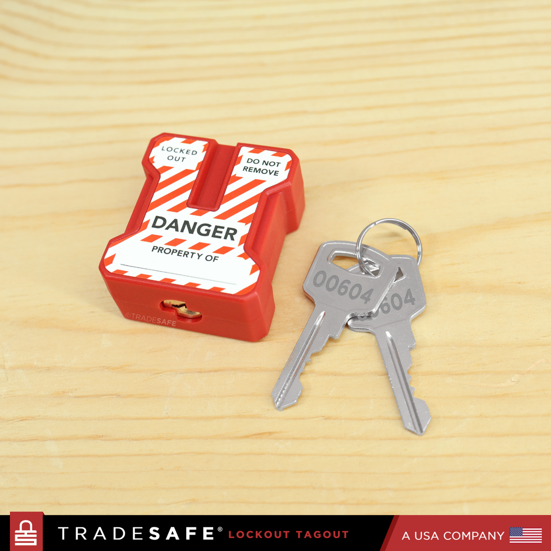 Power Plug Lockout Device - Keyed Differently | TRADESAFE