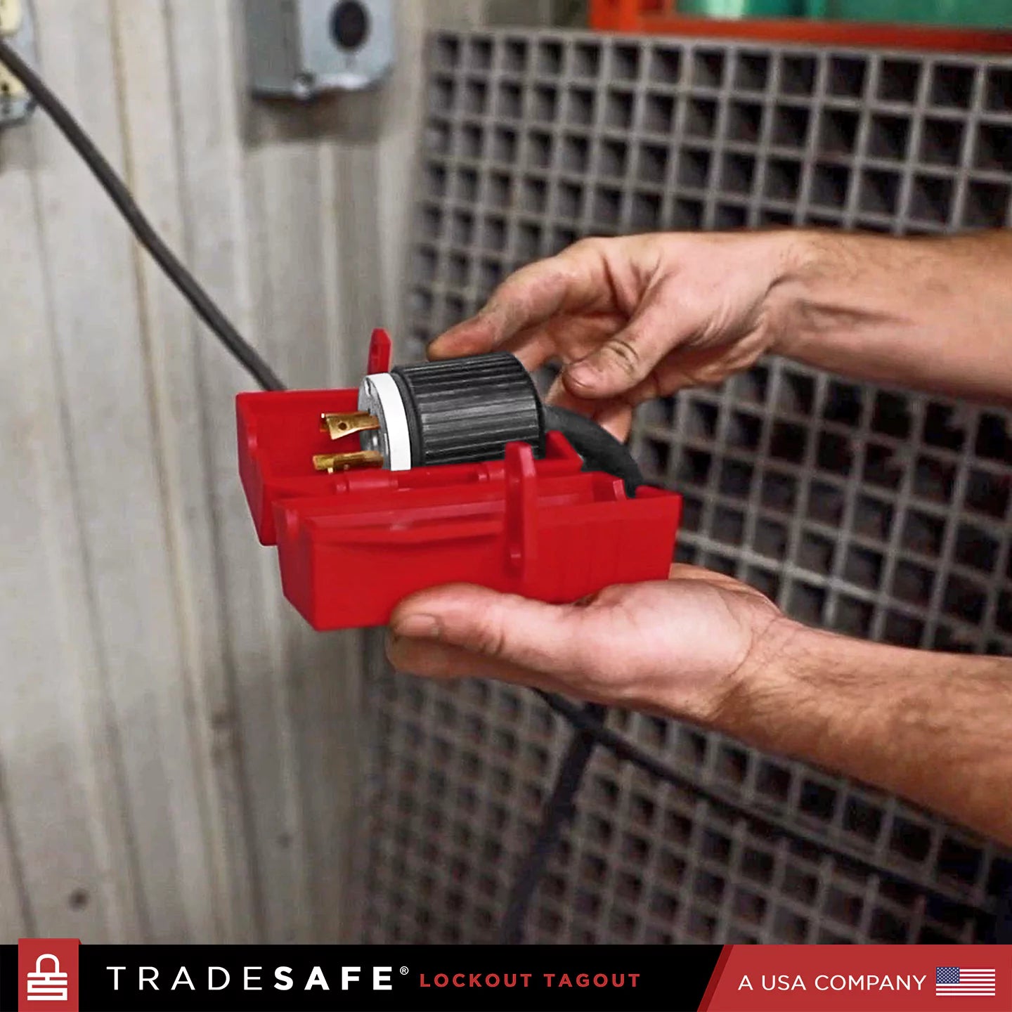 Electrical Plug Lockout - 110 to 125V - 2 Pack | TRADESAFE