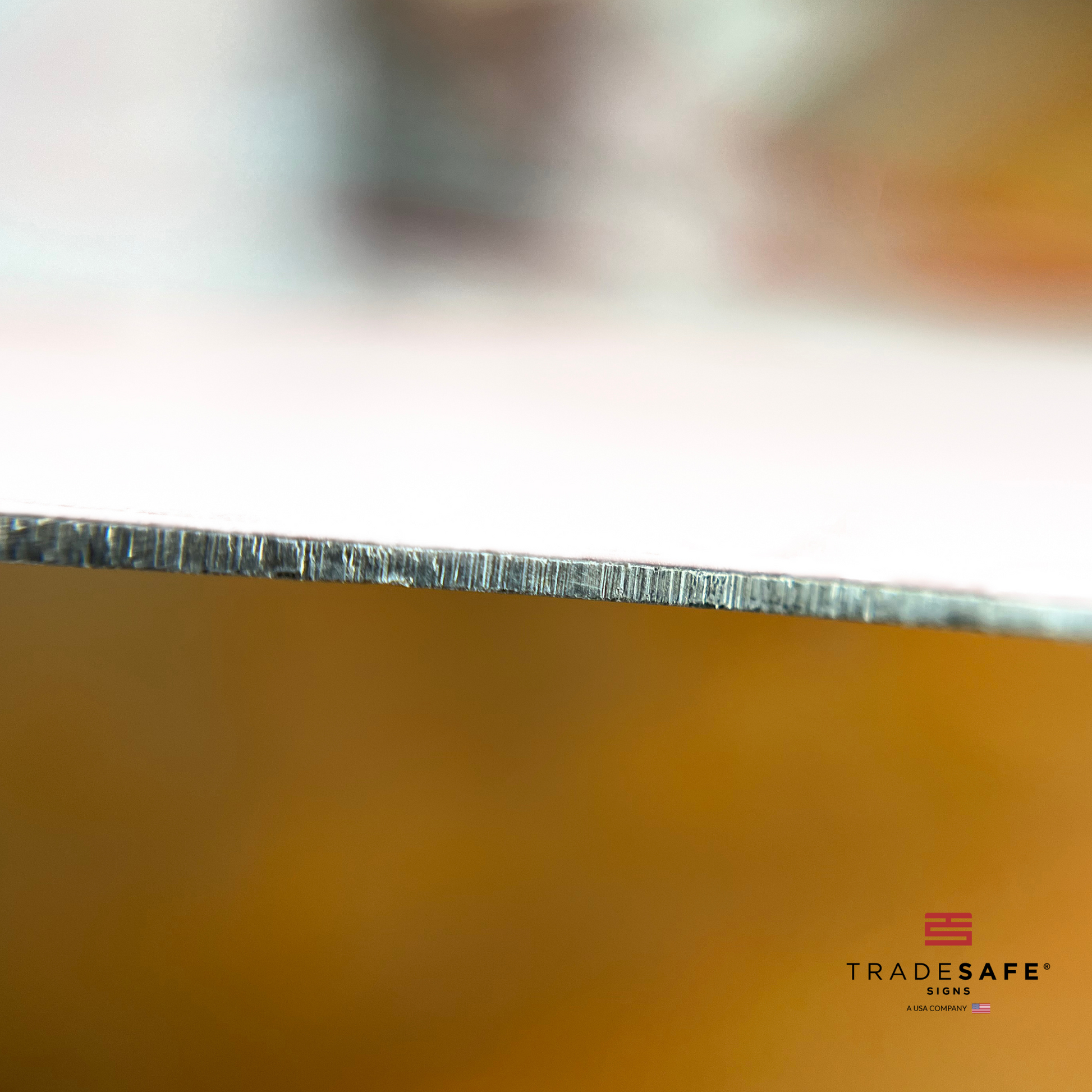 thickness of tradesafe's aluminum sign